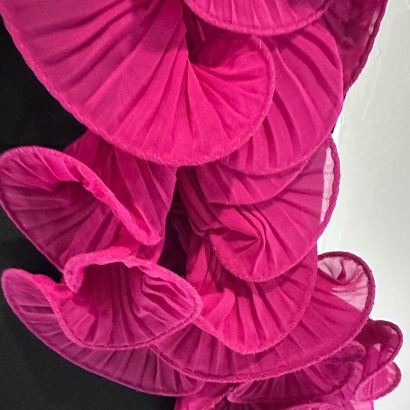 Mac Duggal Black and Pink Off-Shoulder Ruffle Dress - Picture 10 of 10